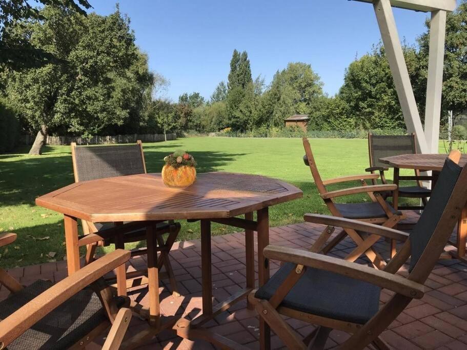 Idyllisches Grosses Ferienhaus فيهمارن المظهر الخارجي الصورة