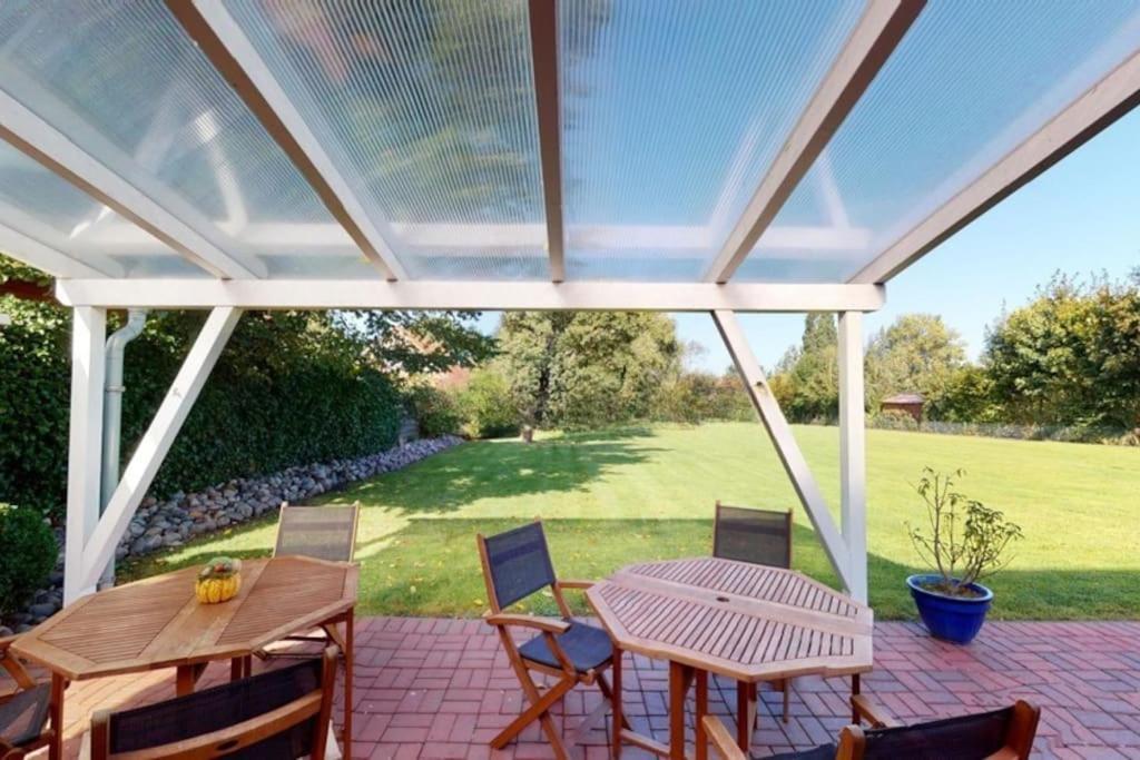 Idyllisches Grosses Ferienhaus فيهمارن المظهر الخارجي الصورة